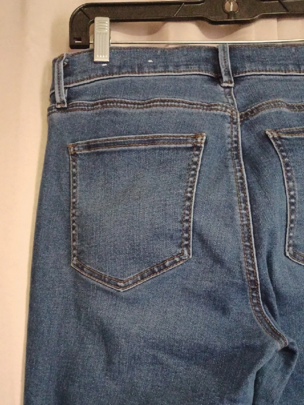 Ann Taylor Slim Bootcut Cotton Rayon Blend High Rise 5 Pocket Jeans Stretch Sz 8
